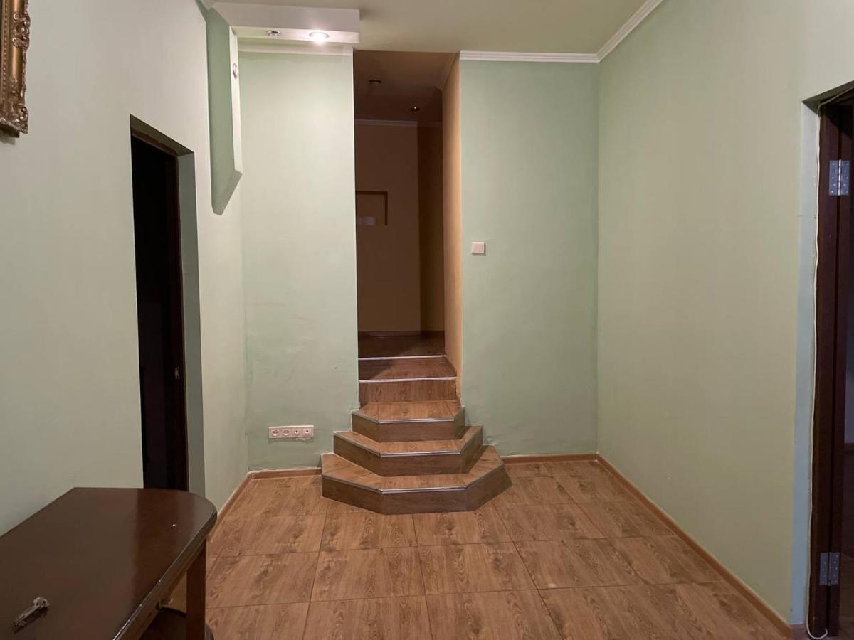 House 56 Yerevan Exterior foto
