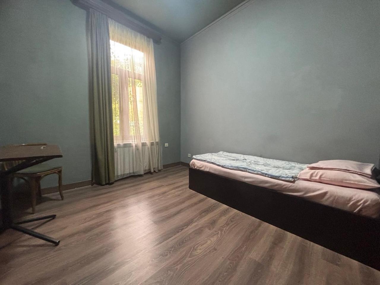 House 56 Yerevan Exterior foto
